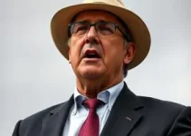 expulsão do prefeito de São Caetano