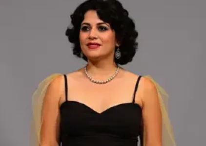 Fernanda Souza peça
