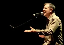 Zeca Baleiro Piano e Voz São Caetano
